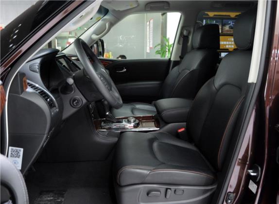 途乐 2018款 5.6L 标准型 车厢座椅   前排空间