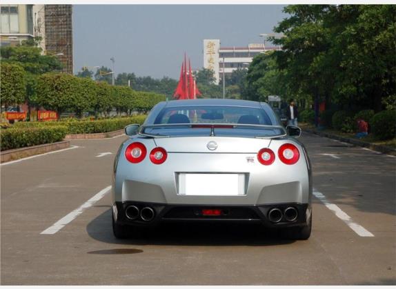 日产GT-R 2010款 3.8T Premium Edition 外观   正后