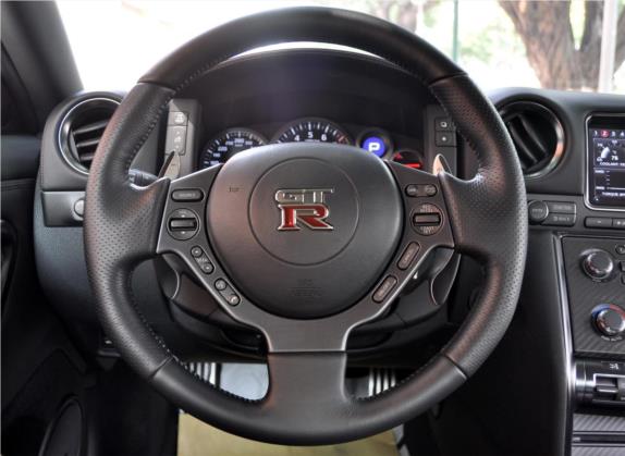 日产GT-R 2012款 3.8T Premium Edition 中控类   驾驶位