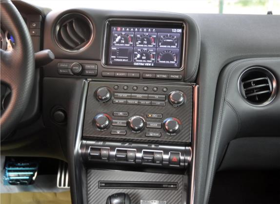 日产GT-R 2012款 3.8T Premium Edition 中控类   中控台