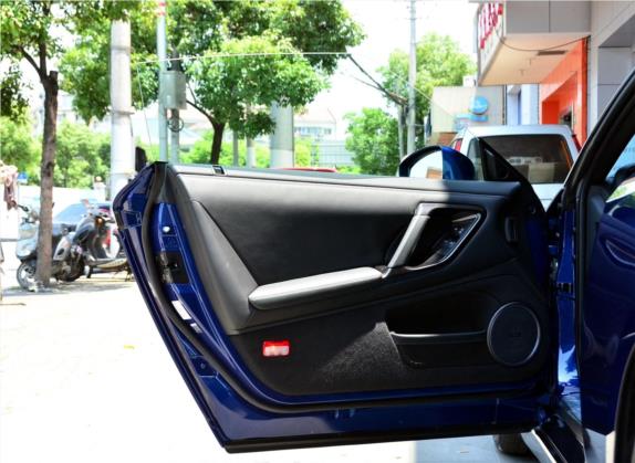 日产GT-R 2013款 3.8T Premium Edition 车厢座椅   前门板
