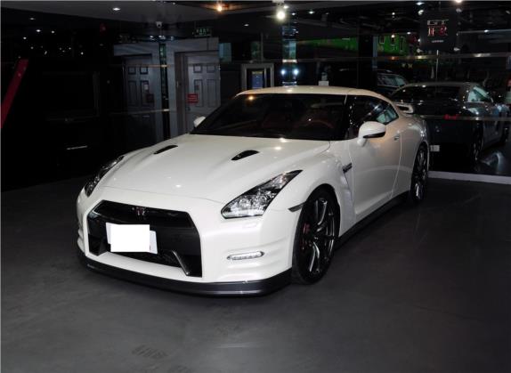 日产GT-R 2014款 3.8T Premium Edition 棕红内饰