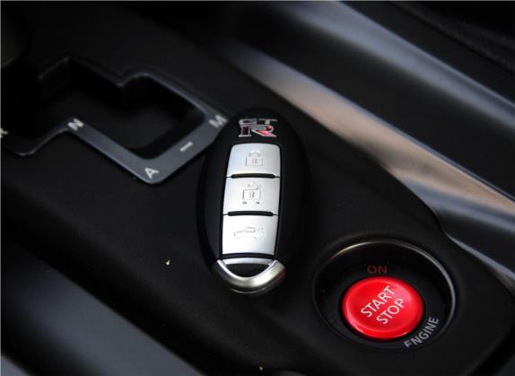 日产GT-R 2014款 3.8T Premium Edition 黑色内饰 其他细节类   钥匙