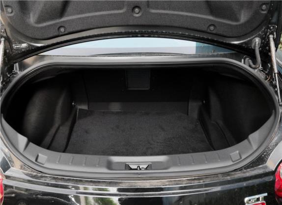 日产GT-R 2014款 3.8T Premium Edition 黑色内饰 车厢座椅   后备厢
