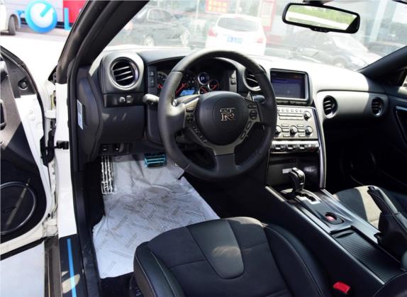 日产GT-R 2015款 3.8T 动感酷黑内饰版 中控类   驾驶位