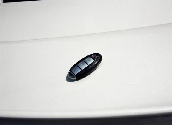 日产GT-R 2015款 3.8T 动感酷黑内饰版 其他细节类   钥匙