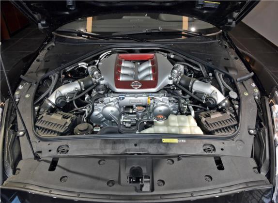 日产GT-R 2017款 3.8T 黑金刚版 其他细节类   发动机舱