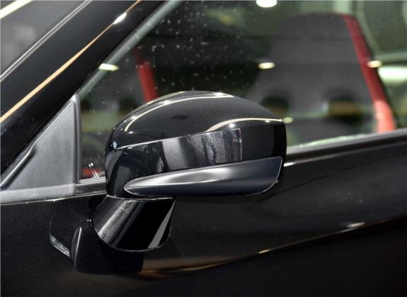 日产GT-R 2017款 3.8T 黑金刚版 外观细节类   外后视镜