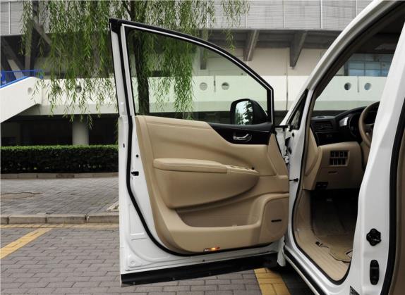 贵士 2012款 3.5L SL 车厢座椅   前门板