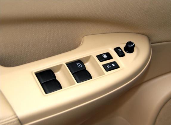 贵士 2013款 3.5L SL 车厢座椅   门窗控制