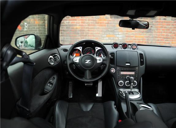 日产370Z 2013款 3.7L Coupe 中控类   驾驶位