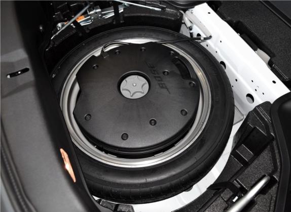 日产370Z 2015款 3.7L Coupe 其他细节类   备胎