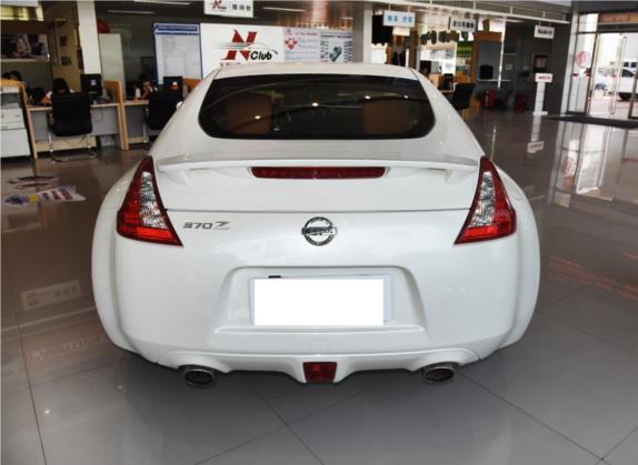 日产370Z 2015款 3.7L Coupe 外观   正后