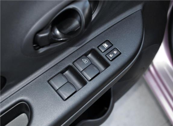 玛驰 2015款 1.5L 自动易智版 车厢座椅   门窗控制