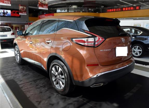 楼兰 2015款 2.5L XL NAVI 两驱智享版 外观   斜后