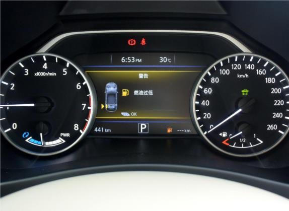 楼兰 2015款 2.5 S/C HEV XE 两驱混动尊享版 中控类   仪表盘