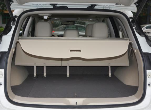 楼兰 2016款 2.5 S/C HEV XL 两驱混动尊锐版 车厢座椅   后备厢