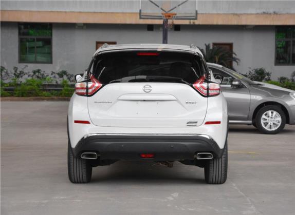 楼兰 2016款 2.5 S/C HEV XL 两驱混动尊锐版 外观   正后