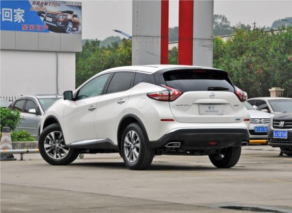 楼兰 2017款 2.5L XL NAVI Plus 两驱智领版 外观   斜后