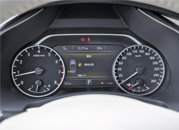 楼兰 2017款 2.5L XL NAVI Plus 两驱智领版 中控类   仪表盘