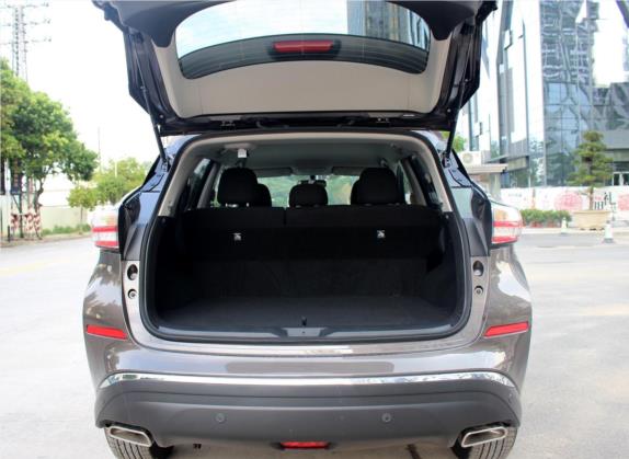 楼兰 2019款 2.5L XE 两驱精英版 国V 车厢座椅   后备厢