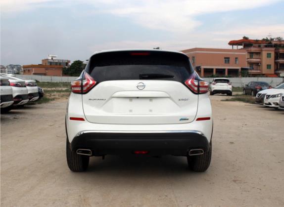 楼兰 2019款 2.5L XL 两驱智联豪华版 国V 外观   正后