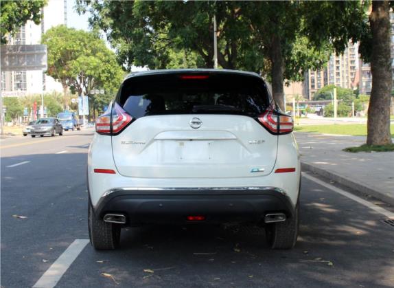 楼兰 2019款 2.5L XL Plus 两驱智联领先版 国V 外观   正后