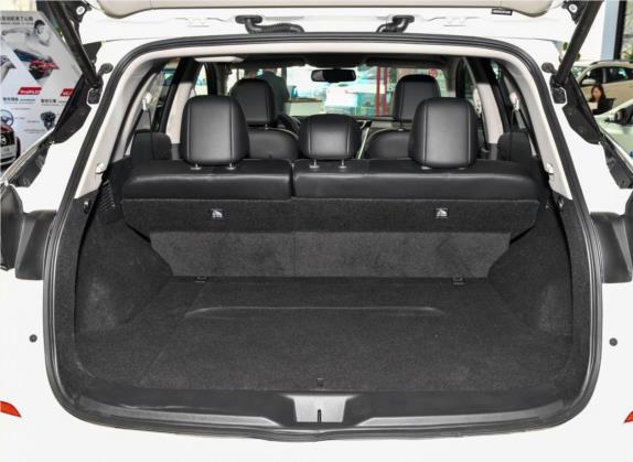楼兰 2019款 2.5L XL 两驱智联豪华版 国VI 车厢座椅   后备厢