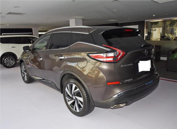 楼兰 2021款 2.5 S/C HEV XV 四驱混动智联旗舰版 外观   斜后