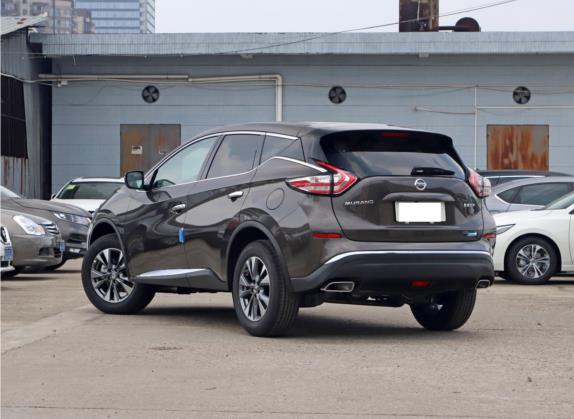 楼兰 2021款 2.5L XE 两驱精英版 外观   斜后