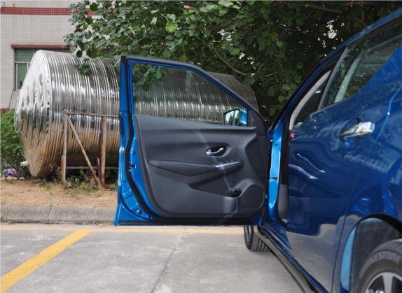 蓝鸟 2020款 1.6L CVT智联高能版 车厢座椅   前门板