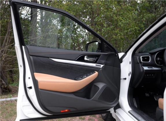 西玛 2016款 2.5L XV 至尊版 车厢座椅   前门板