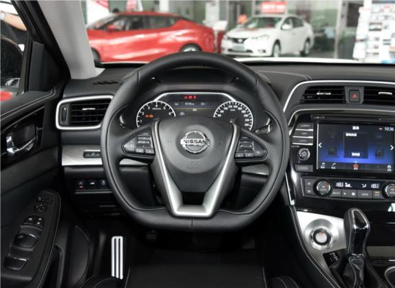 西玛 2016款 2.5L XE 精英版 中控类   驾驶位
