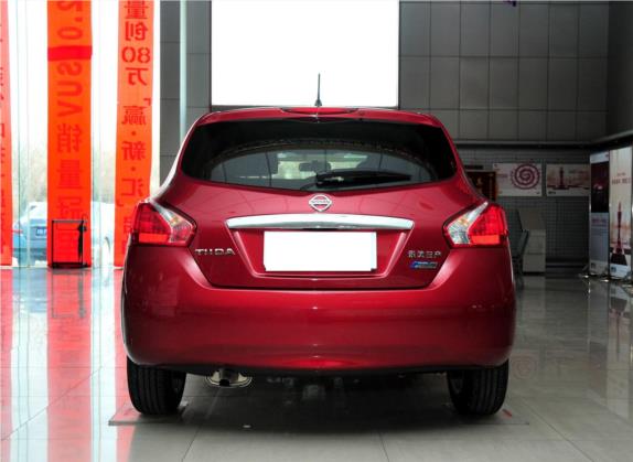 骐达TIIDA 2011款 1.6L CVT舒适型 外观   正后