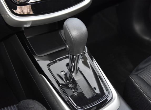 骐达TIIDA 2019款 1.6L CVT酷动版 国V 中控类   挡把