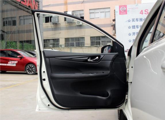 骐达TIIDA 2019款 1.6L CVT智尊版 国VI 车厢座椅   前门板