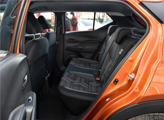 劲客 2017款 1.5L 手动酷动版 车厢座椅   后排空间