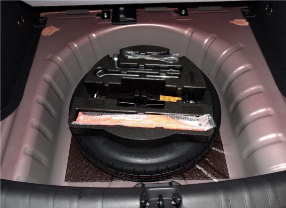 劲客 2018款 1.5L CVT智联尊享版 其他细节类   备胎