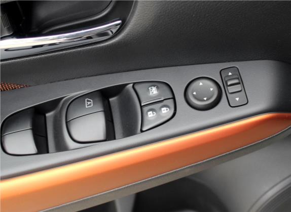 劲客 2019款 1.5L CVT酷享版 车厢座椅   门窗控制