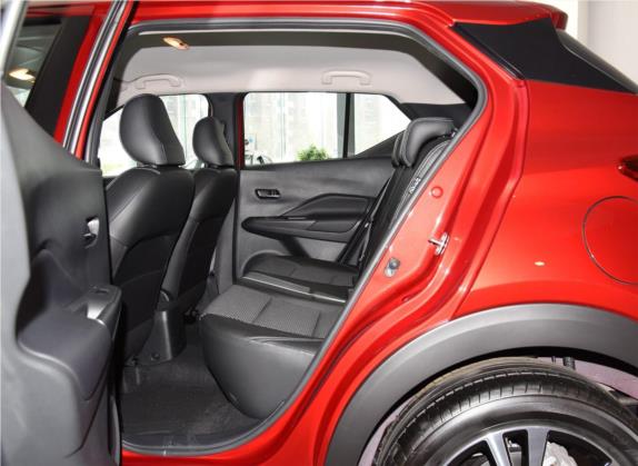 劲客 2019款 1.5L CVT智联豪华版 车厢座椅   后排空间