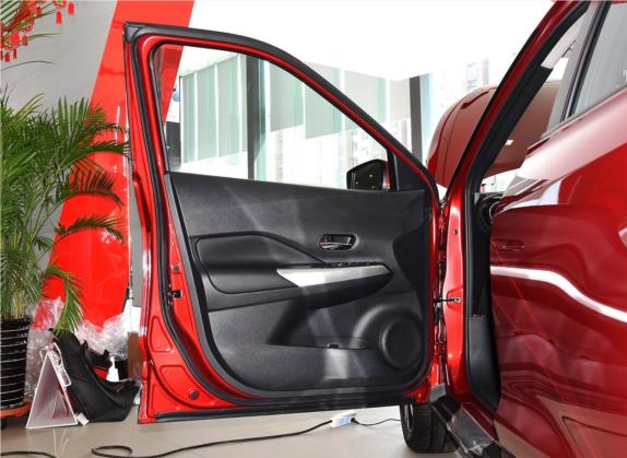 劲客 2019款 1.5L CVT智联豪华版 车厢座椅   前门板
