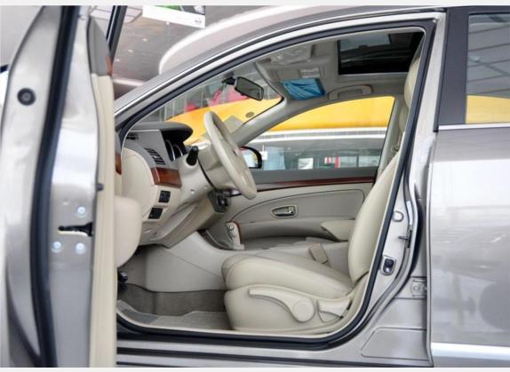 轩逸 2009款 1.6XL 自动豪华天窗版 车厢座椅   前排空间