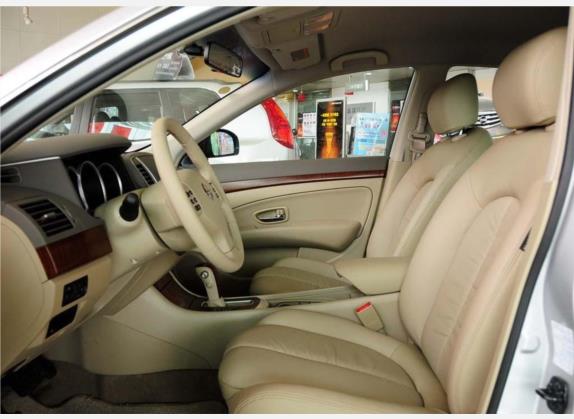 轩逸 2009款 2.0XL CVT豪华版 车厢座椅   前排空间
