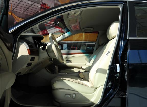 轩逸 2009款 2.0XL CVT科技版 车厢座椅   前排空间