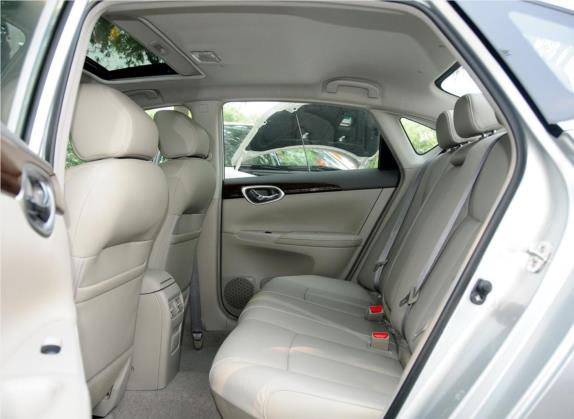 轩逸 2012款 1.8XL CVT豪华版 车厢座椅   后排空间