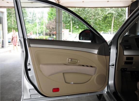 轩逸 2012款 经典 1.6XE 手动舒适版 车厢座椅   前门板
