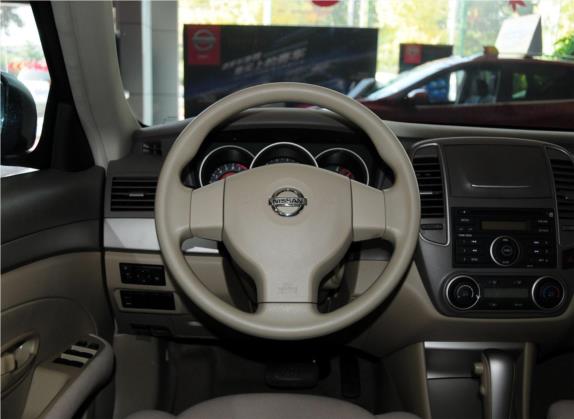 轩逸 2012款 经典 1.6XE 自动舒适版 中控类   驾驶位