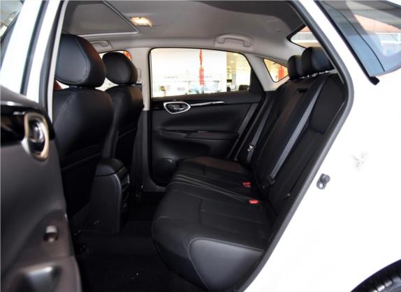 轩逸 2016款 1.6XL CVT豪华版 车厢座椅   后排空间