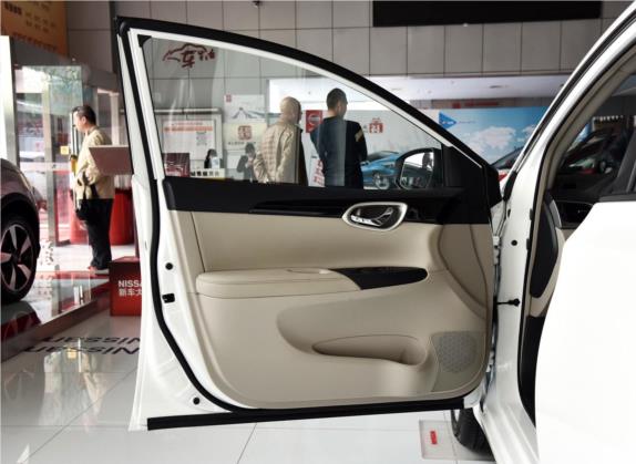 轩逸 2016款 1.6XV CVT智享版 车厢座椅   前门板