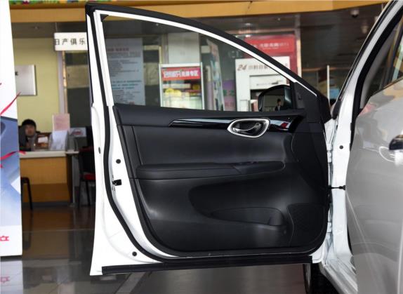 轩逸 2016款 1.6XV  CVT智尊版 车厢座椅   前门板